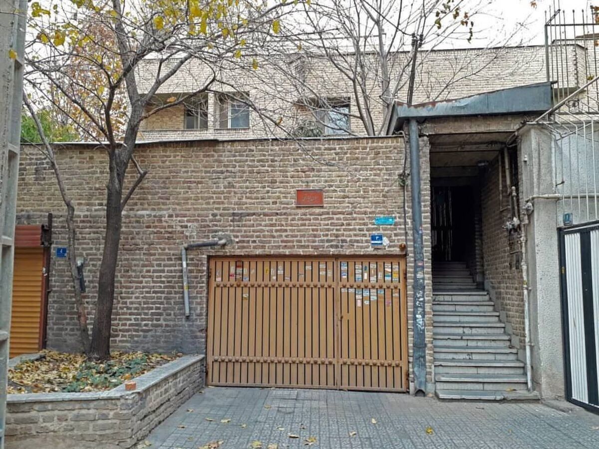 خانه عباس کیارستمی در حملات موشکی آسیب دید