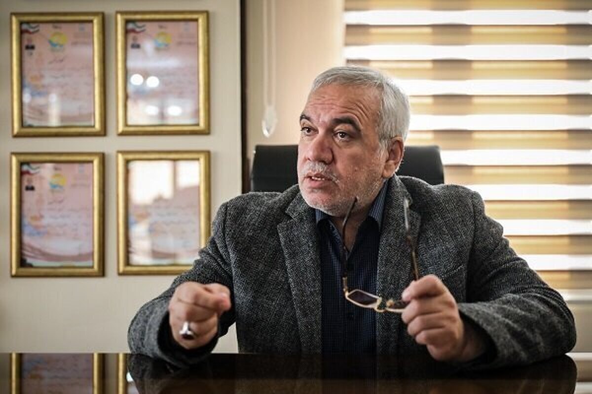 فتح الله‌زاده: ترامپ عددی نیست تیم ملی ما را تهدید کند