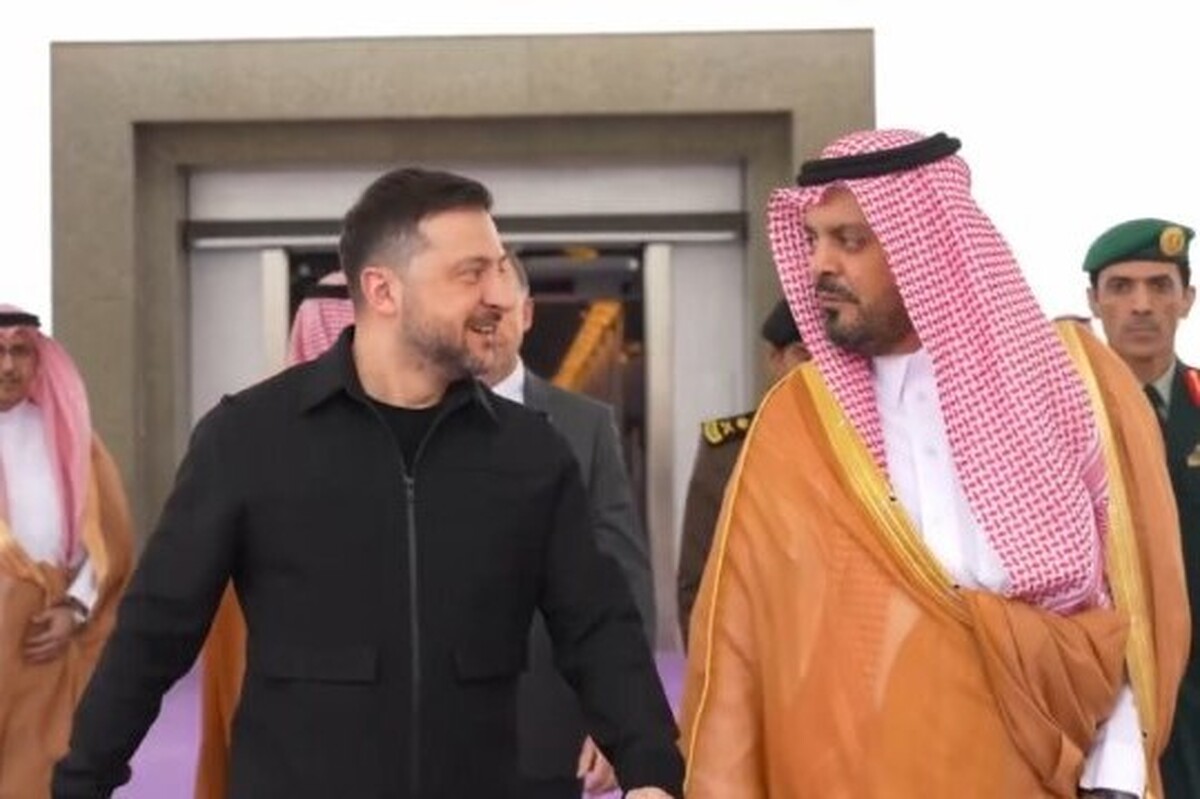 زلنسکی در سفری از پیش اعلام نشده وارد عربستان شد