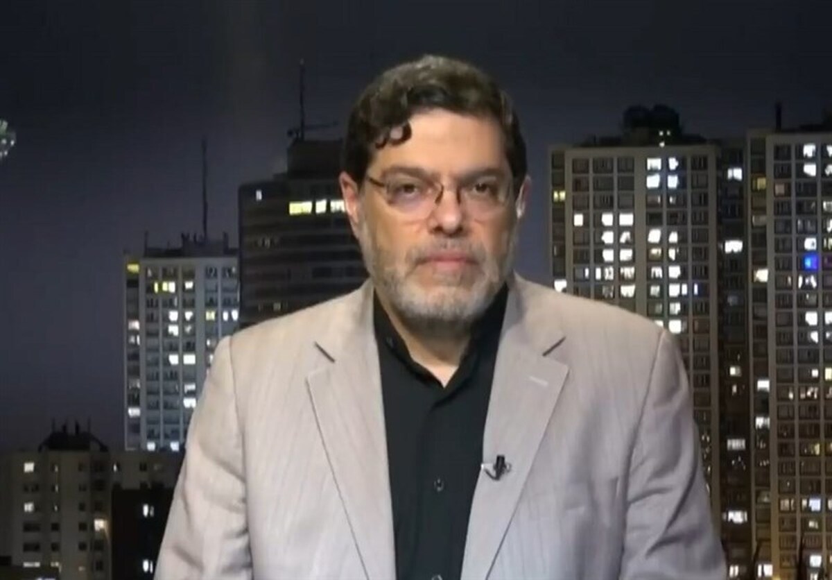 مرندی: با تداوم محاصره دریایی هیچکس در تهران حاضر به مذاکره با ونس نیست