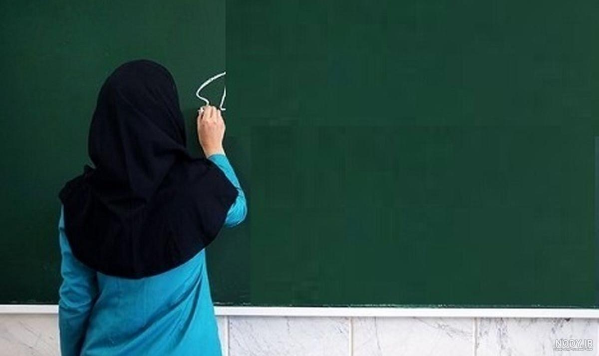 بررسی نقش راهبردی زنان معلم در شکل&zwnj;گیری شخصیت