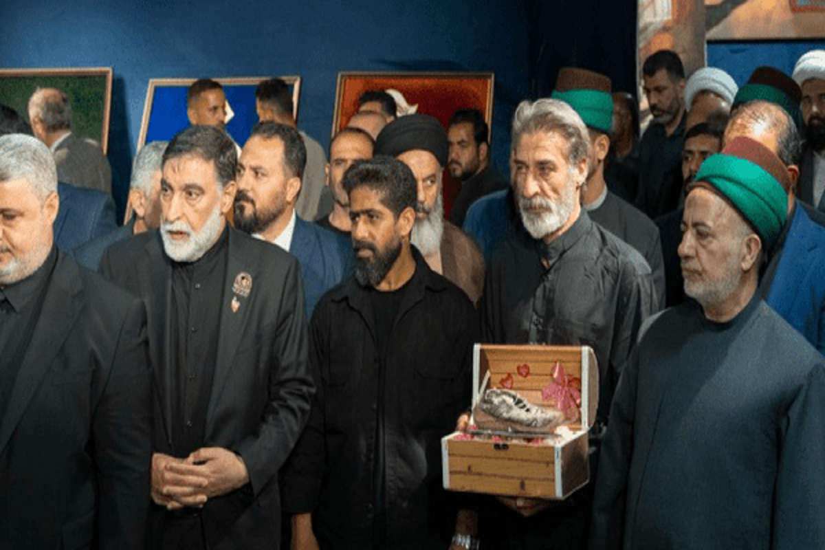 استقبال گرم عراقی&zwnj;ها از خانواده شهدای مدرسه میناب در کربلا + فیلم