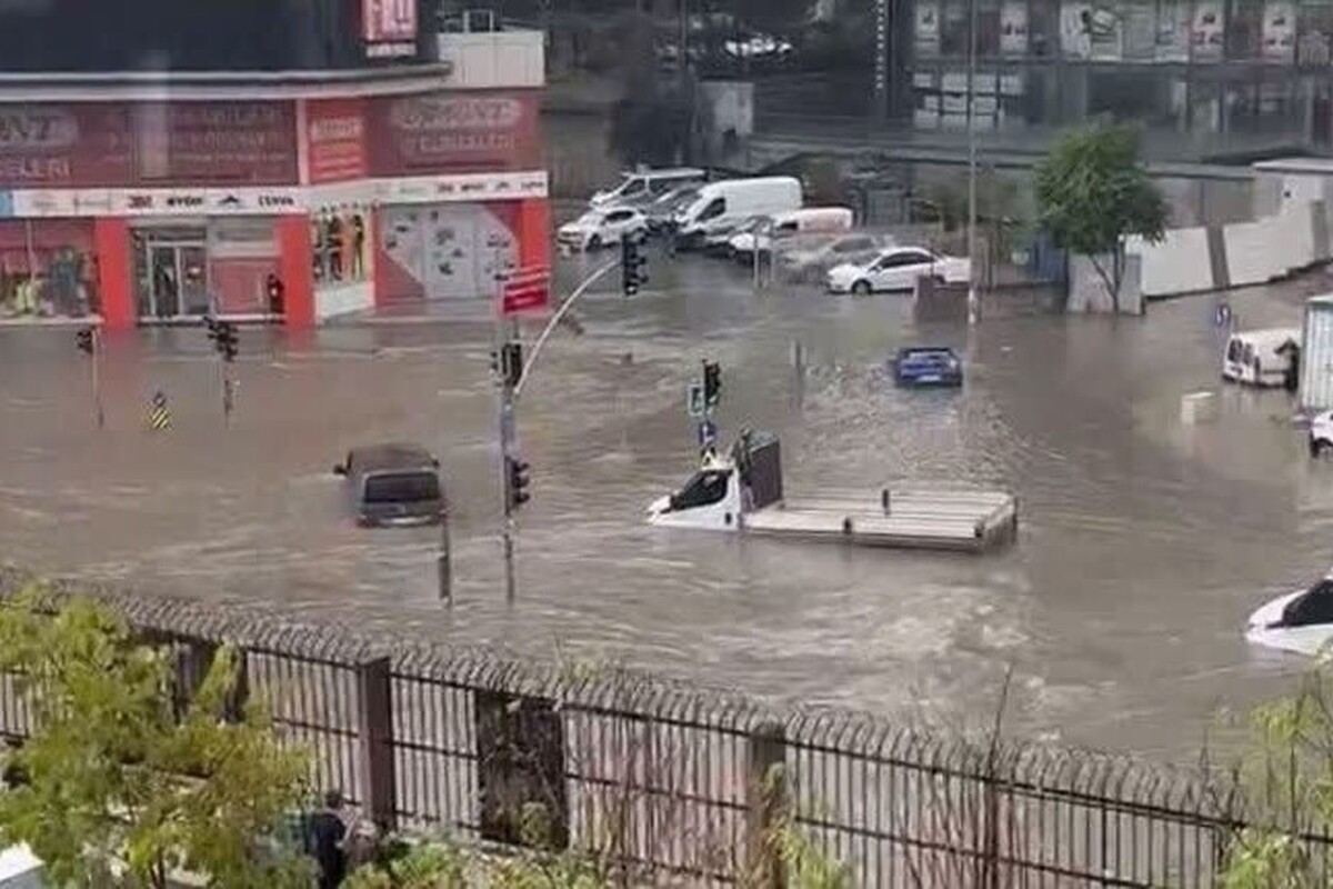 ویدئو| باران و طوفان شدید در جنوب ترکیه