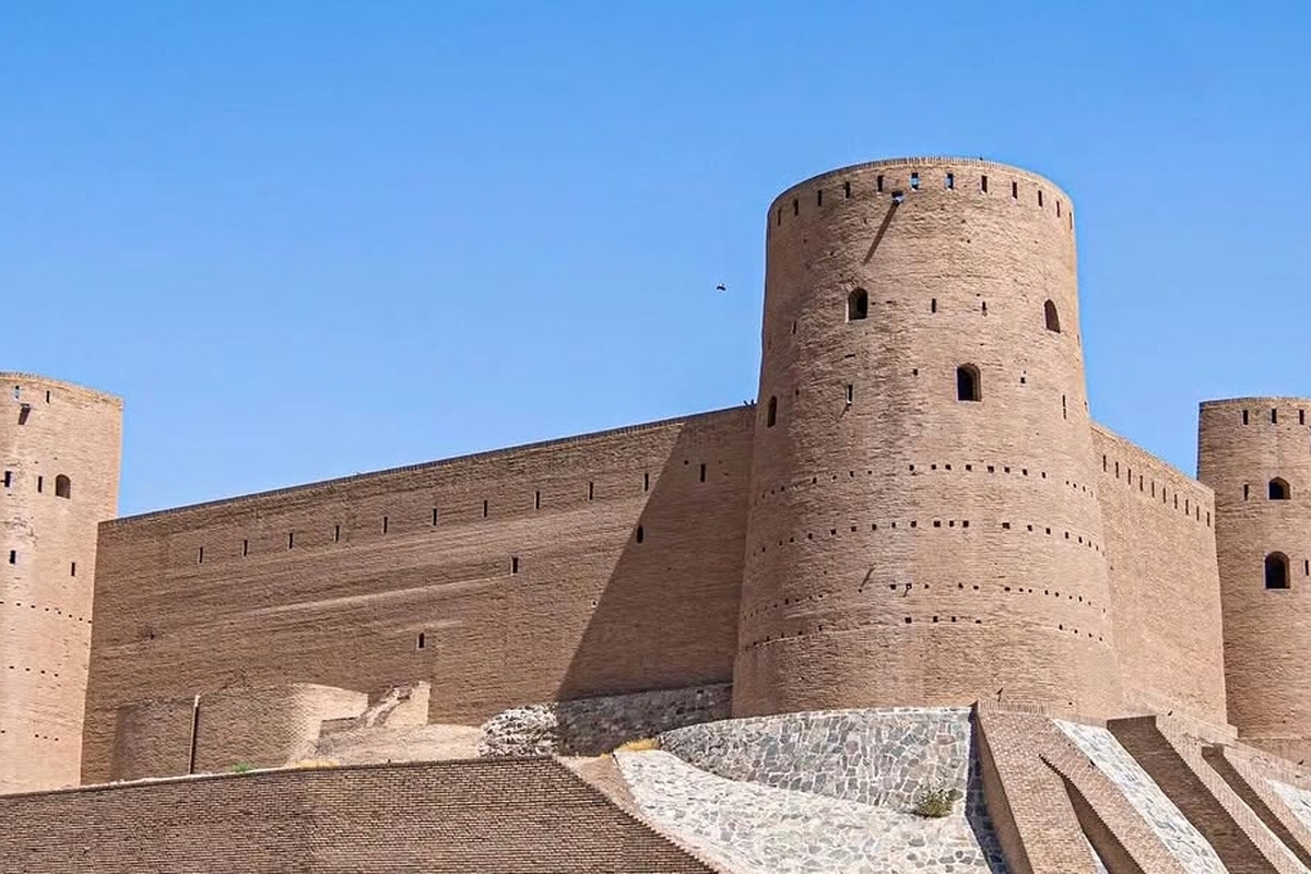 عکس&zwnj;هایی از قلعه اختیارالدین در شهر هرات افغانستان