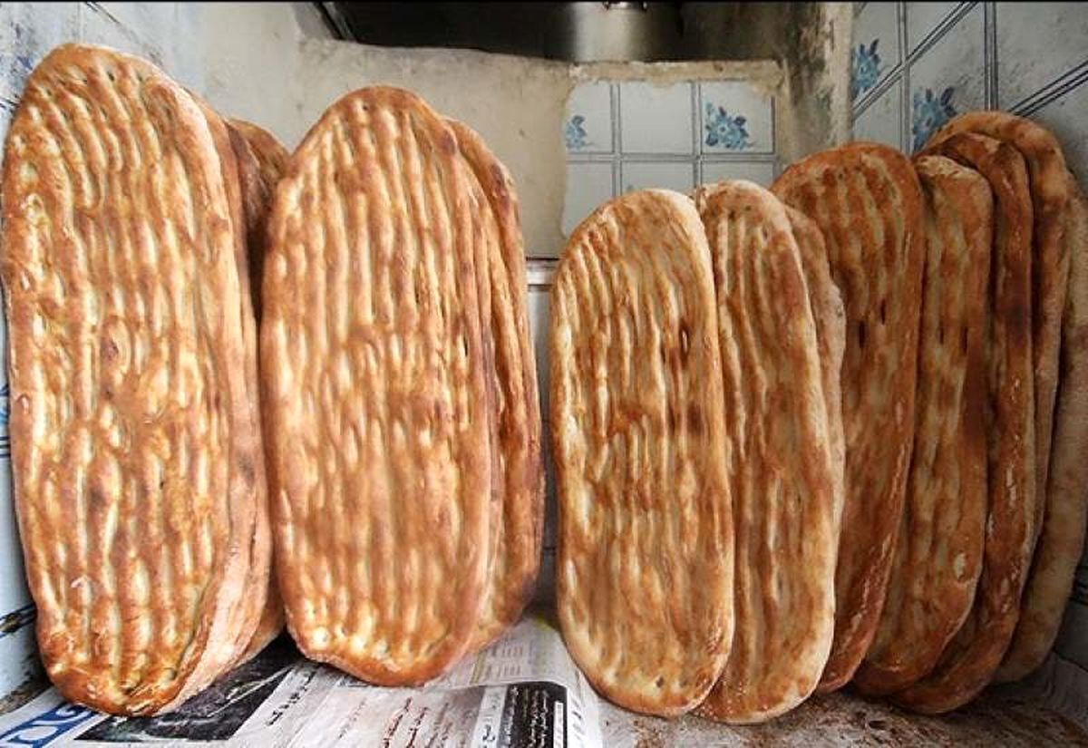 چرا نباید نان داغ را در کیسه پلاستیکی گذاشت؟
