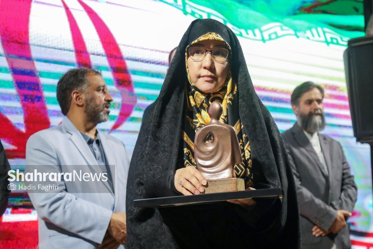 اعظم عظیمی: بازنمایی رخداد&zwnj;های عظیم کشور با ادبیات داستانی آن را جاودانه می&zwnj;سازد + فیلم