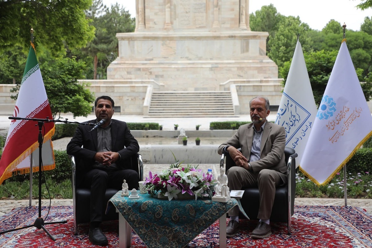 آرامگاه فردوسی، ماهانه میزبان نقالان و شاهنامه&zwnj;خوانان می&zwnj;شود