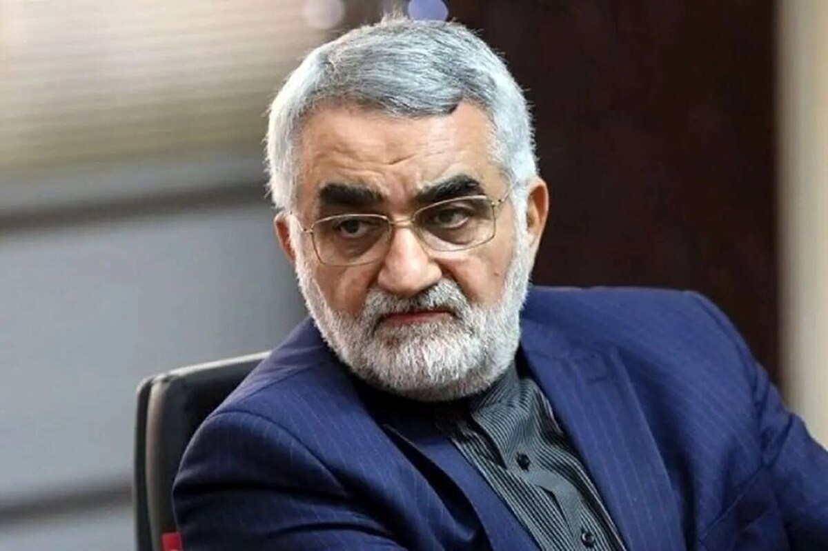 بروجردی: اماراتی&zwnj;ها وارد باتلاق خطرناکی شده&zwnj;اند