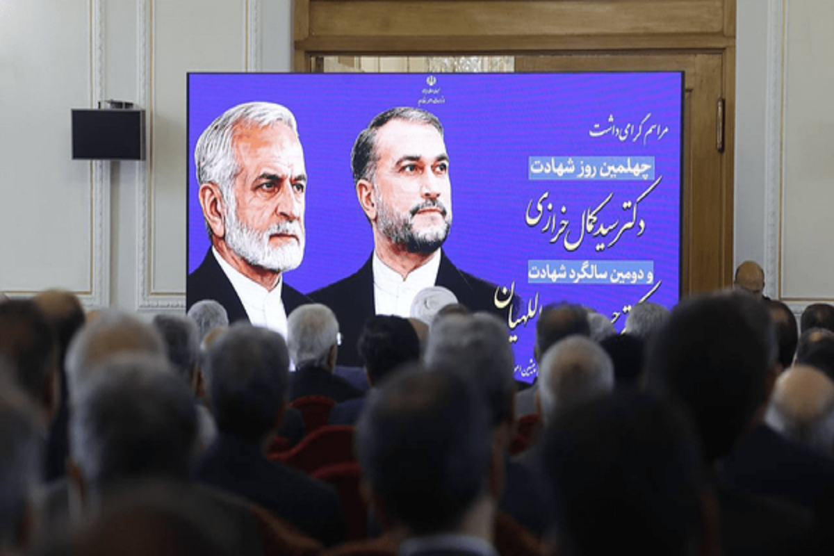 حجت&zwnj;الاسلام قمی:&nbsp;شهیدان امیرعبداللهیان و خرازی هر دو دیپلمات جهادی بودند + فیلم
