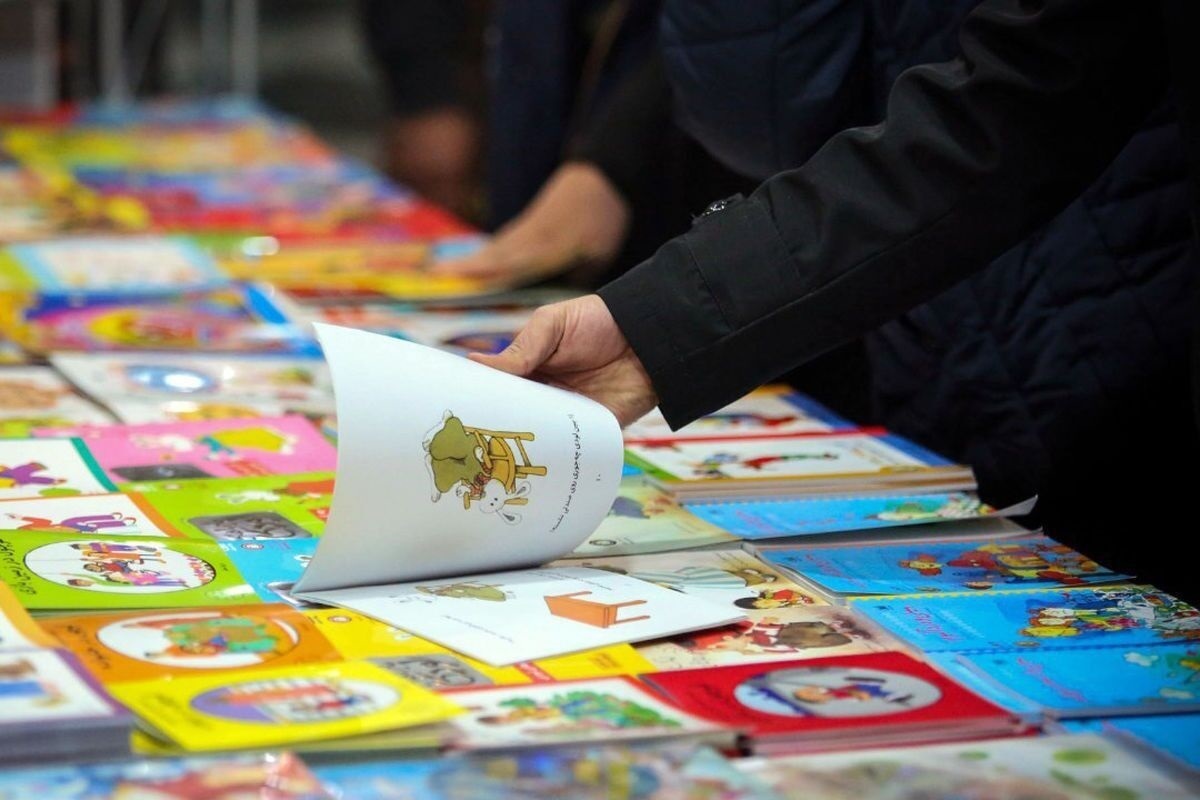 نمایشگاه کتاب کودک&zwnj;ونوجوان &laquo;میناب ۱۶۸&raquo; افتتاح شد