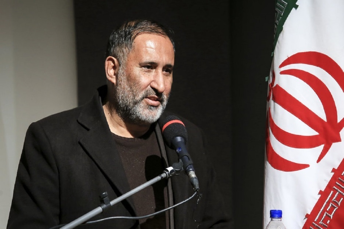 علیرضا قزوه: چرا مردم رهبر شهید انقلاب را آن&zwnj;گونه که باید، نشناختند؟