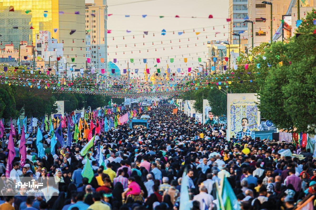 اجتماع لشکریان امام رضا (ع) در مشهد در روز میلاد امام هشتم
