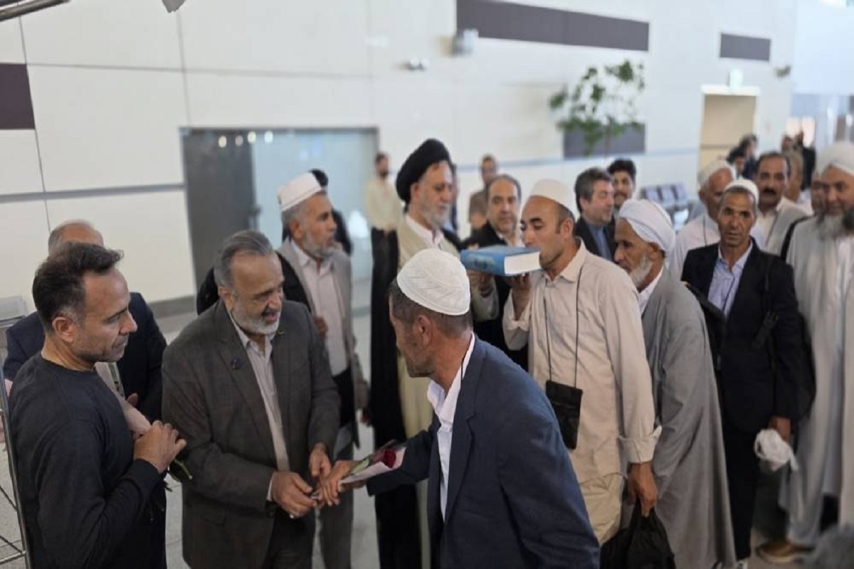 نخستین پرواز زائران ایرانی حج تمتع ۱۴۰۵ عازم مدینه منوره شد