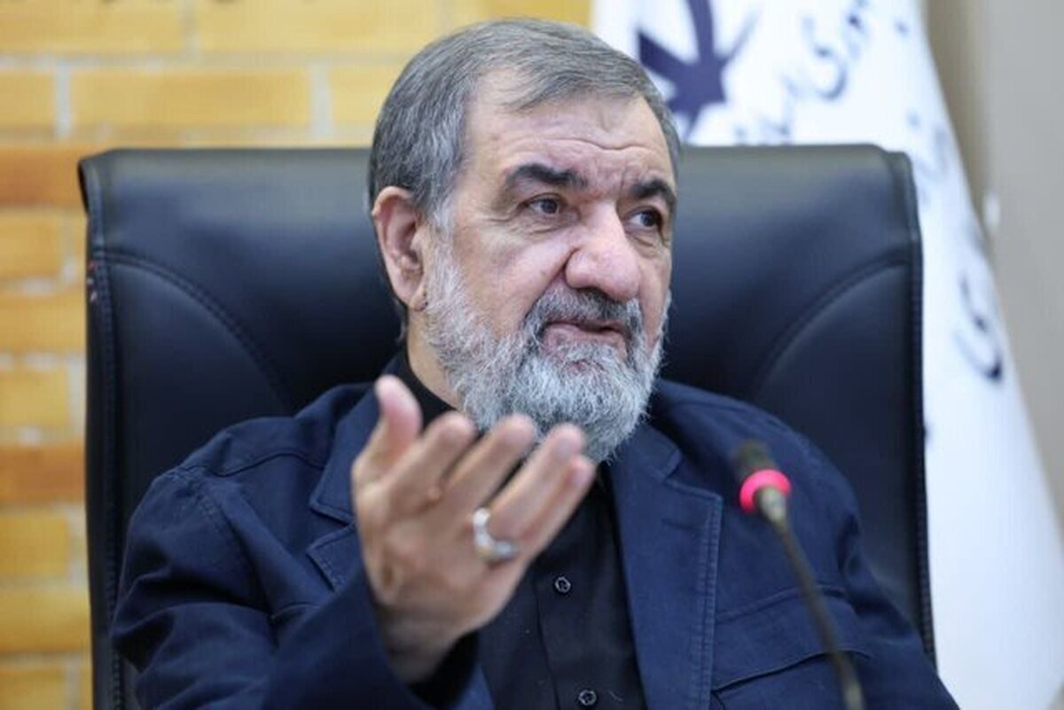 محسن رضایی قدرت آمریکا برای جلوگیری از صادرات نفت ایران را زیر سوال برد