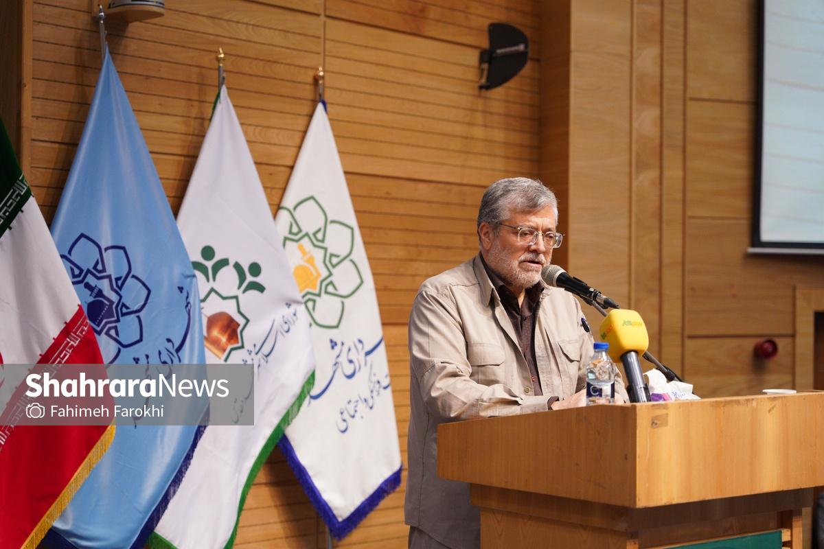 شهردار مشهد: زنان ستون انقلاب اسلامی و موتور محرکه پیشرفت جامعه هستند | حضور بانوان در تجمعات شبانه کم‌نظیر است + فیلم