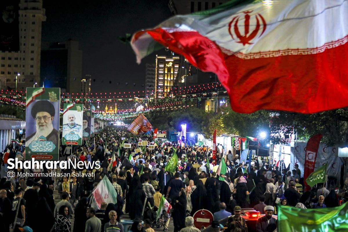 برگزاری اجتماع بزرگ &laquo;لشکریان امام رضا (ع)&raquo; در مشهد | حضور چهره&zwnj;های هنری و ورزشی در شب میلاد امام رضا (ع)+ فیلم