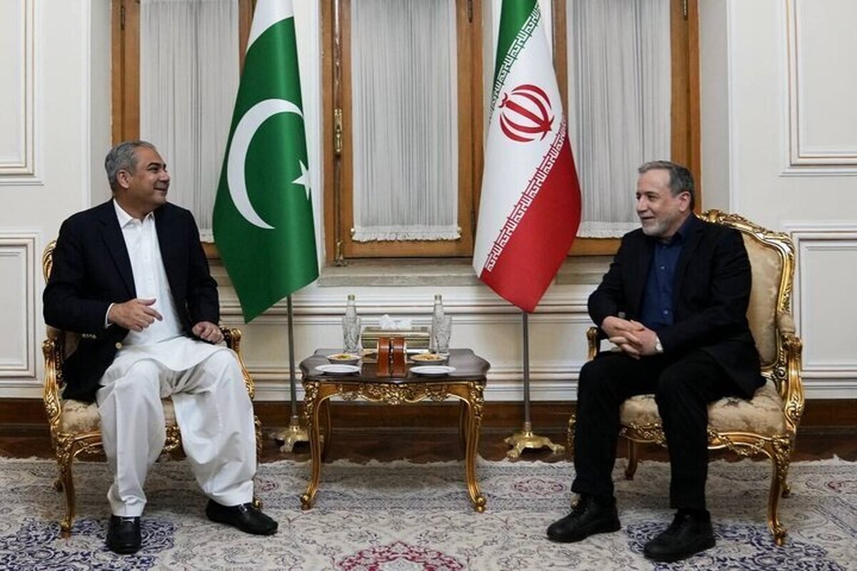 دیدار مجدد وزیر کشور پاکستان با عراقچی برای بررسی پیشنهادات (جمعه یکم خرداد ۱۴۰۵)