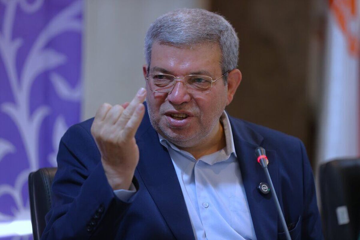 گفت&zwnj;وگوی تلفنی رئیس&zwnj;جمهور با رئیس بهزیستی| تأکید بر توسعه فعالیت&zwnj;های محله&zwnj;محور