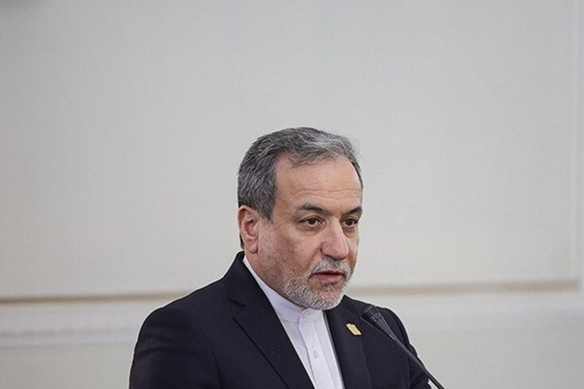 دیدار سفیران جدید ایران در الجزایر و رومانی با عراقچی