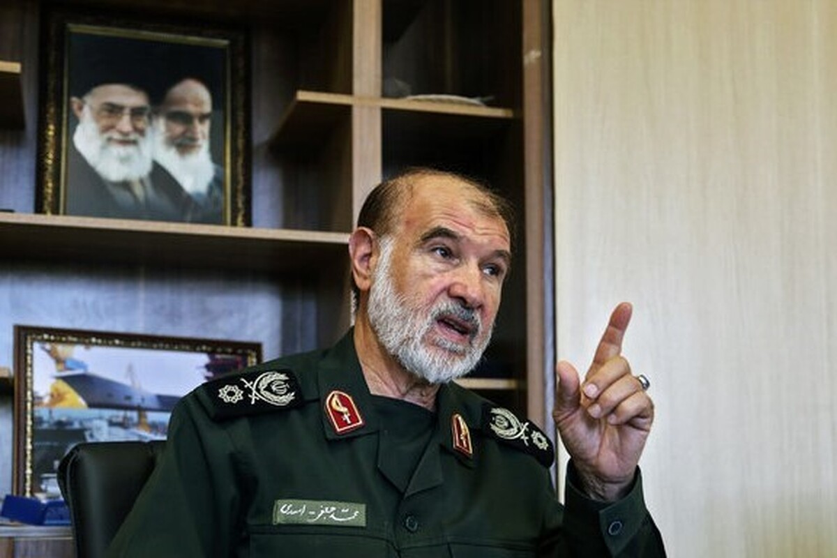 معاون قرارگاه خاتم: هنوز برگ&zwnj;های برنده خود را برای مقابله با دشمن رو نکرده&zwnj;ایم