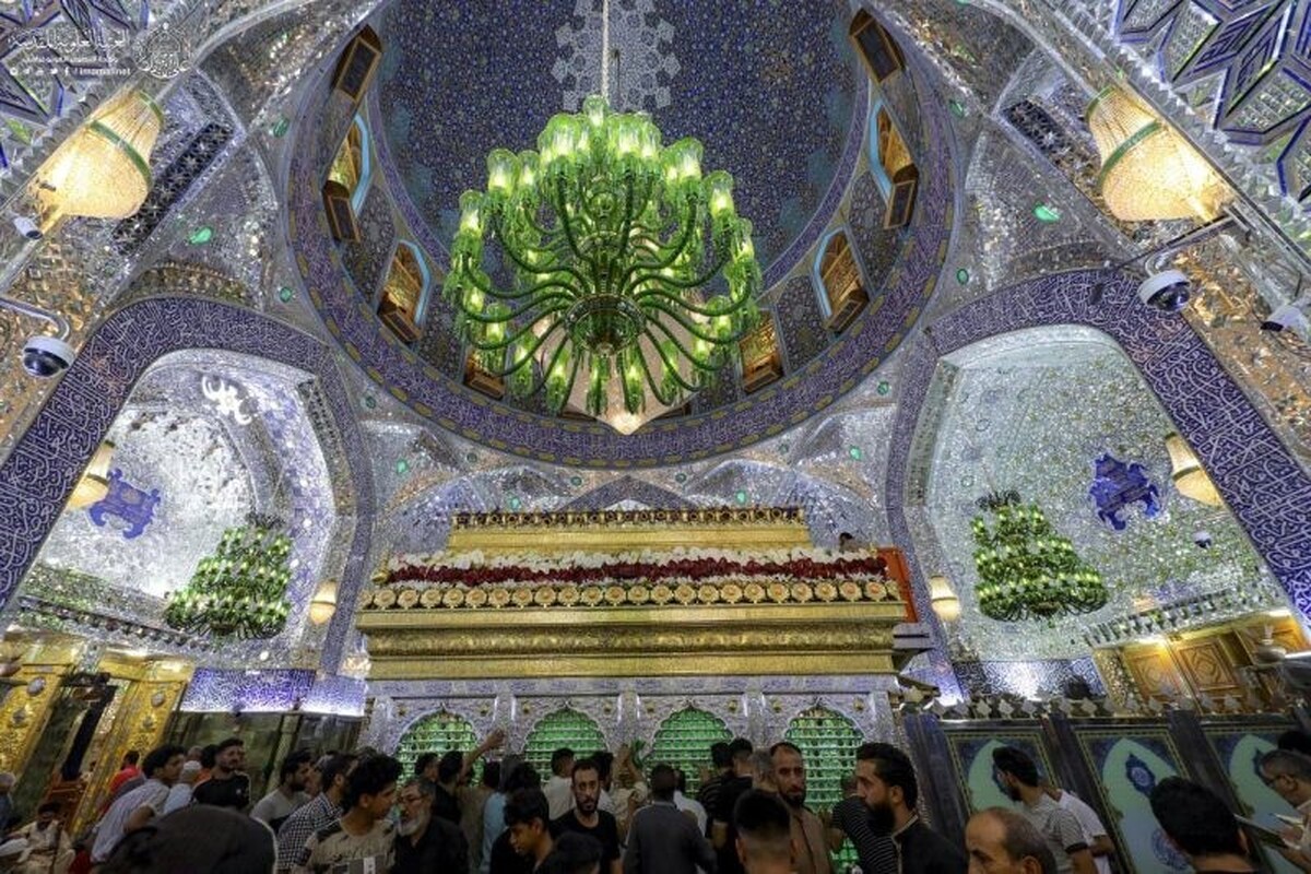 ویدئو| گل&zwnj;آرایی حرم امیرالمؤمنین(ع) در عید غدیرخم