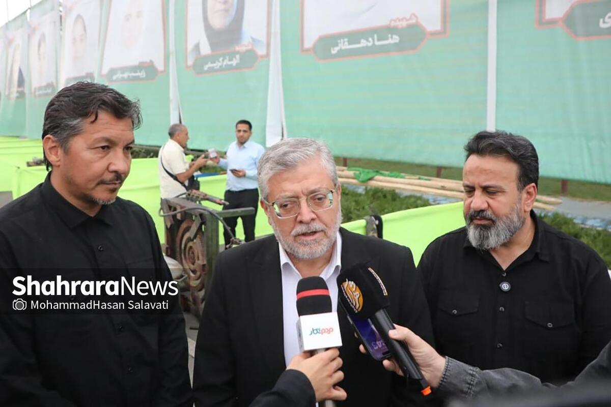 شهردار مشهد مقدس خبر داد: پخت و توزیع بیش از ۵۰ هزار پرس غذای متبرک در حاشیه شهر مشهد در روز  عید غدیر + فیلم