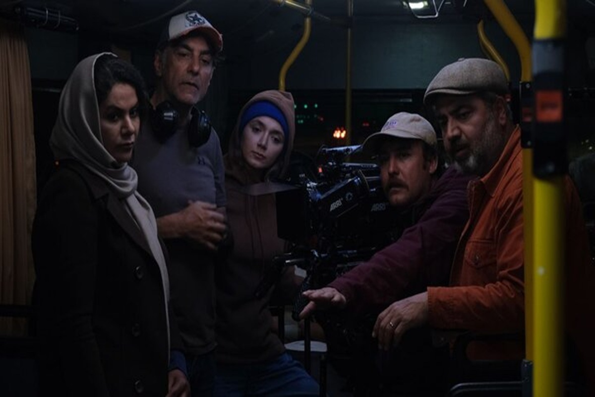 روایت پشت&zwnj;صحنه فیلم سینمایی &laquo;پلان آخر بازی&raquo; | یک ماه فیلمبرداری در اتوبوس