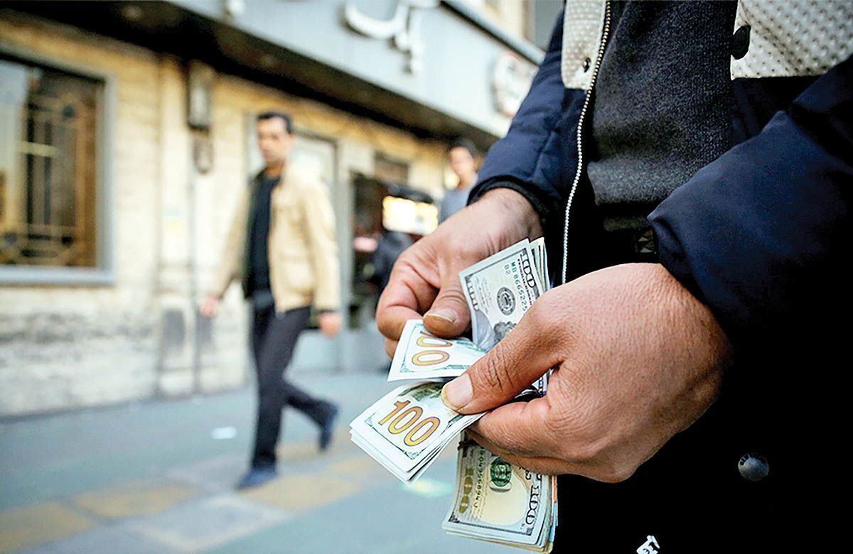 واکنش صعودی قیمت دلار در مشهد به تنش&zwnj;های نظامی جدید (۱۸ خرداد ۱۴۰۵)