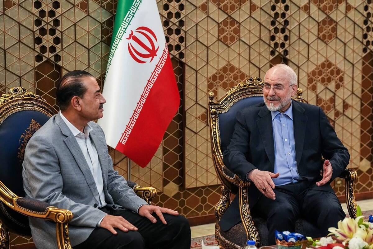 قالیباف: از حقوق ملت و کشورمان عدول نمی&zwnj;کنیم | منیر: خوشحالم ایران توسط افراد هوشمند و با بینش بالا اداره می شود