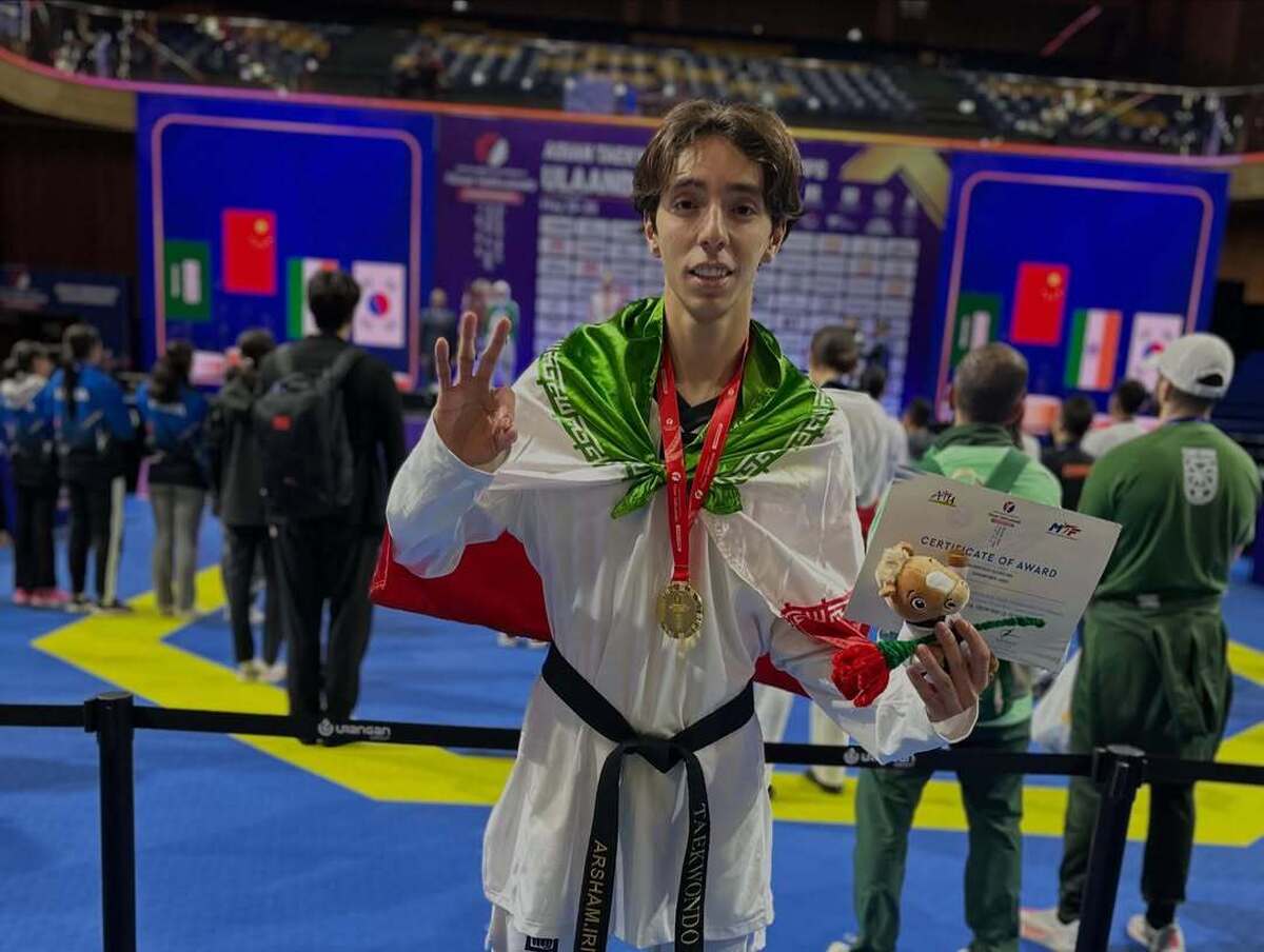 مهدی حاجی&zwnj;موسایی قهرمان تکواندو آسیا شد + فیلم دیدار نهایی
