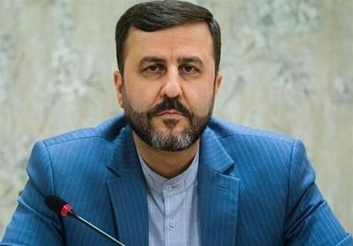 غریب&zwnj;آبادی: غرب جای متجاوز و قربانی را عوض کرد