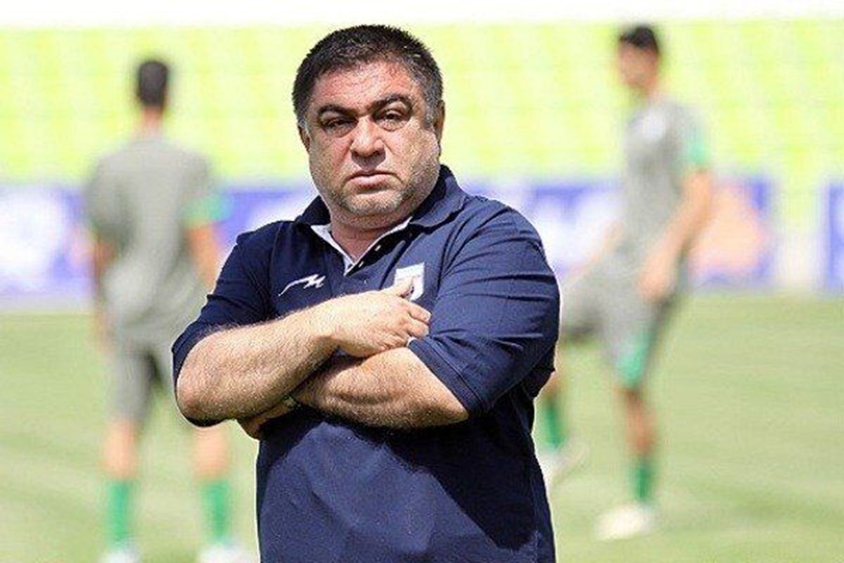 روزنگار| غلامحسین پیروانی تیم فوتبال ابومسلم مشهد را عهده دار شد