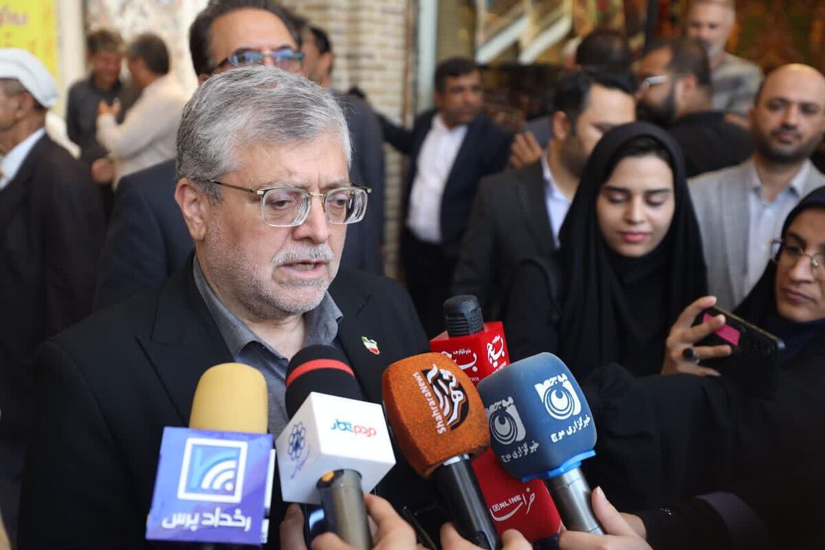 شهردار مشهد مقدس: برای بازسازی بنا&zwnj;های تاریخی توسط مردم مجوز&zwnj;های رایگان می&zwnj;دهیم + فیلم