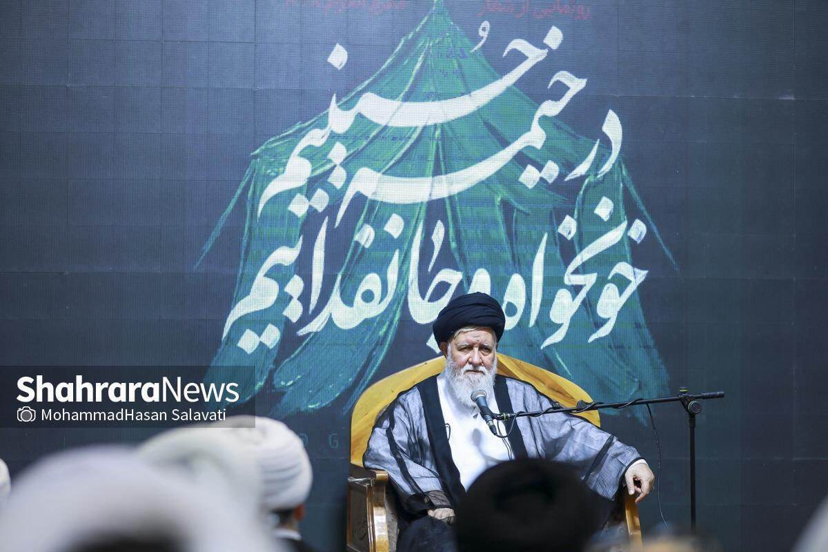 آیت&zwnj;الله علم&zwnj;الهدی: نگاه جهان به جمهوری اسلامی، نگاهی همراه با احترام و تحسین است | منبر&zwnj;های محرم باید به&zwnj;روز شوند