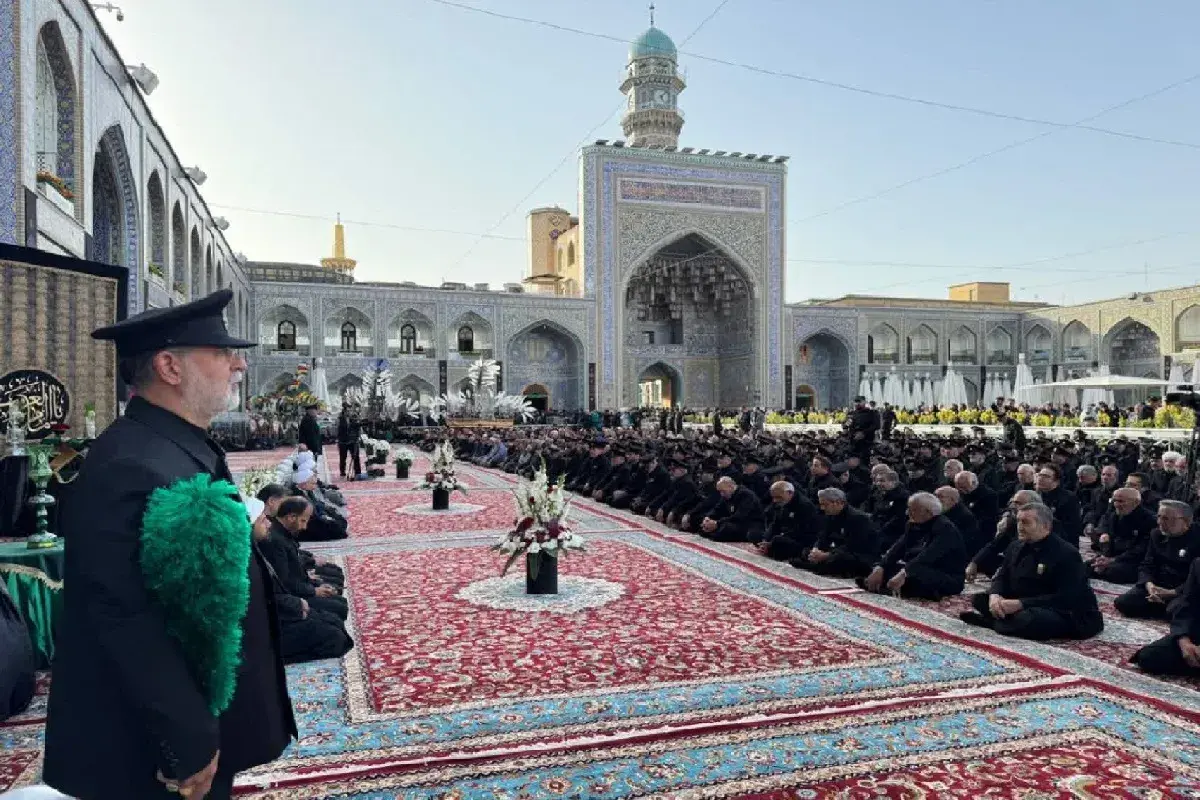 آیین اذن عزا و تعویض پوش ضریح مطهر و پرچم گنبد حرم امام رضا(ع) برگزار می&zwnj;شود