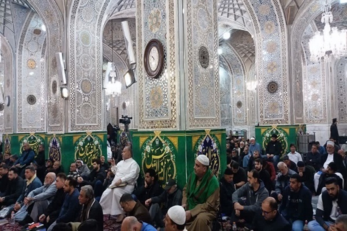برگزاری آئین معنوی &laquo;اذن عزا&raquo; ویژه زائران عرب و اردوزبان