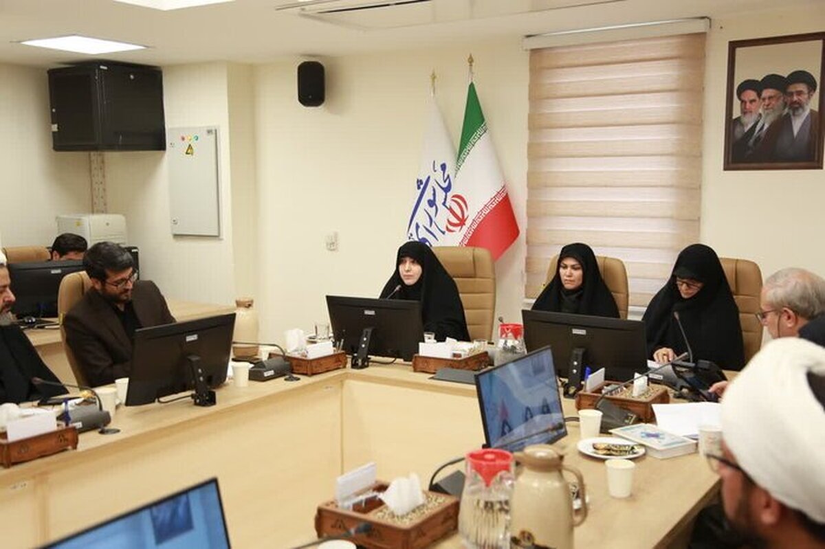 اهمیت نقش هدایتگری بانوان در جنگ تحمیلی سوم
