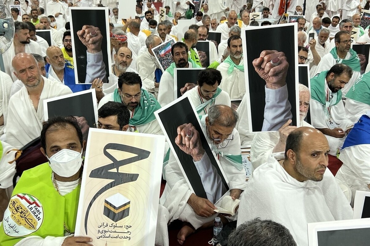 آغاز مراسم برائت از مشرکین در صحرای عرفات (۵ خرداد ۱۴۰۵)