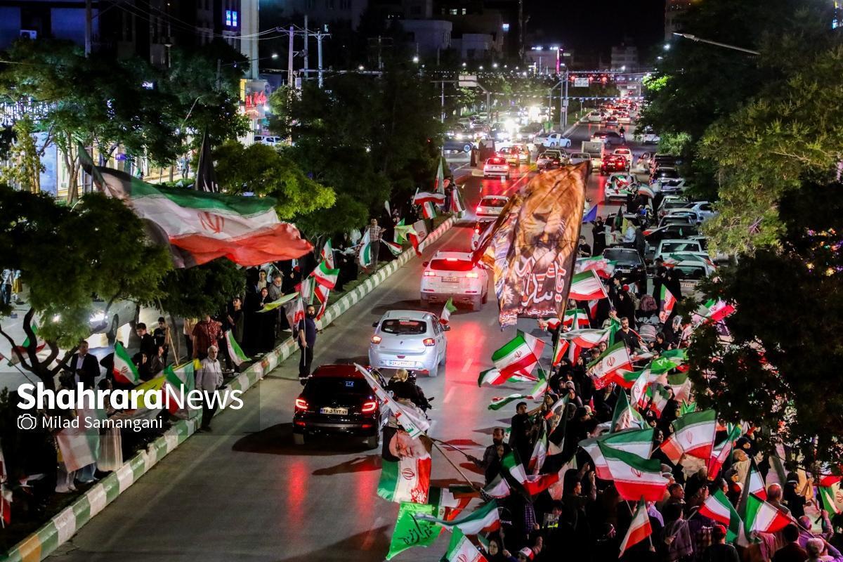 ویدئو | ندای الله&zwnj;اکبر در مشهدمقدس و سراسر ایران اسلامی طنین&zwnj;انداز شد (۵ خرداد ۱۴۰۵)
