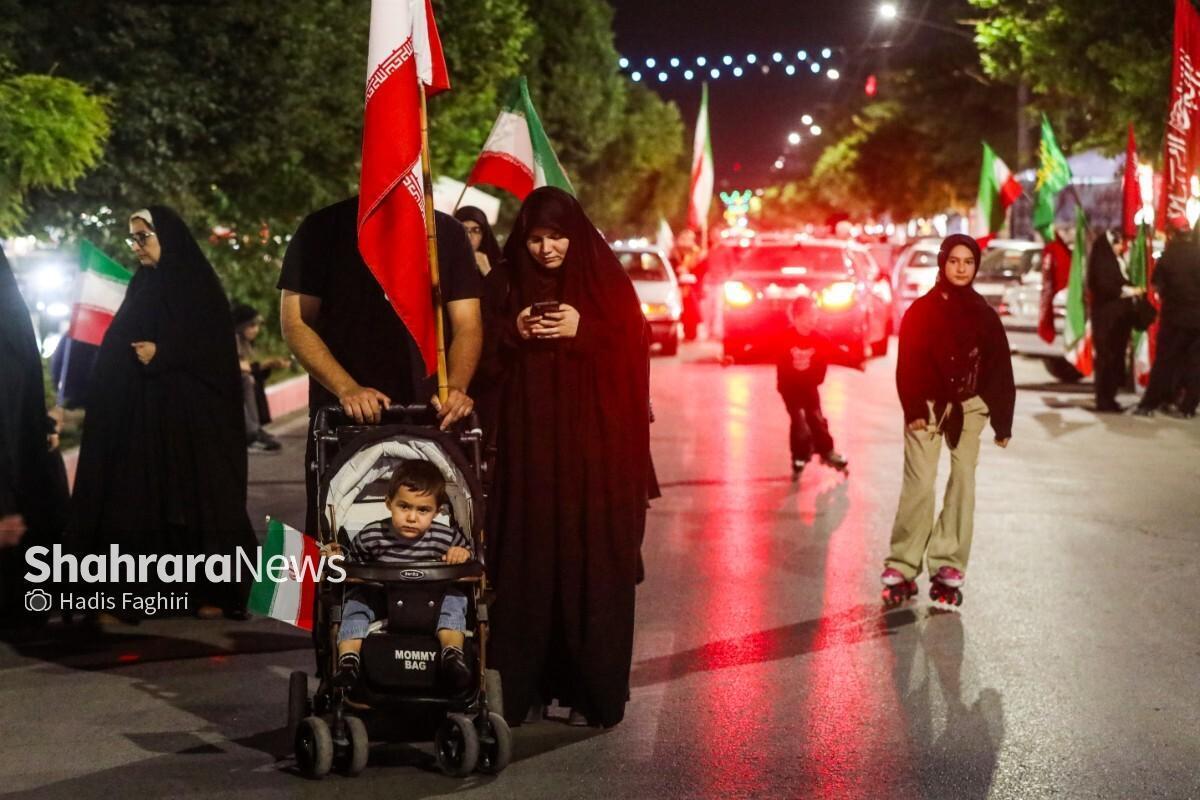 ویدئو | نودمین شب خروش مشهدی&zwnj;ها در خیابان | ۹۰ شب لبیک یا خامنه&zwnj;ای (۸ خرداد ۱۴۰۵)