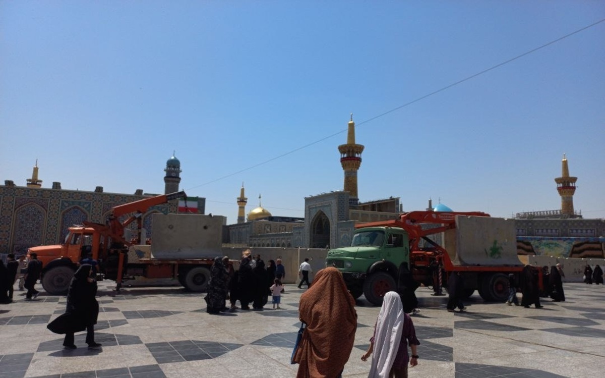 حرم مطهر امام رضا(ع) آماده میزبانی از مراسم وداع و تدفین پیکر رهبر شهید انقلاب