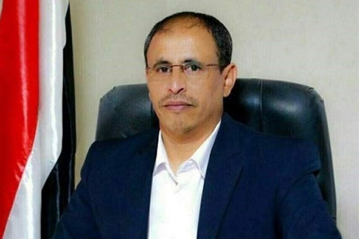 عضو انصارالله: محاصره یمن با پرواز به تهران شکسته شد