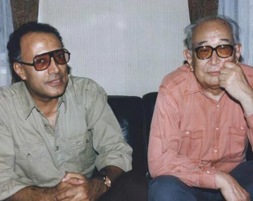 عباس کیارستمی؛ مردی که جهان را به یک درخت شگفت‌زده کرد