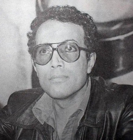 عباس کیارستمی؛ مردی که جهان را به یک درخت شگفت‌زده کرد