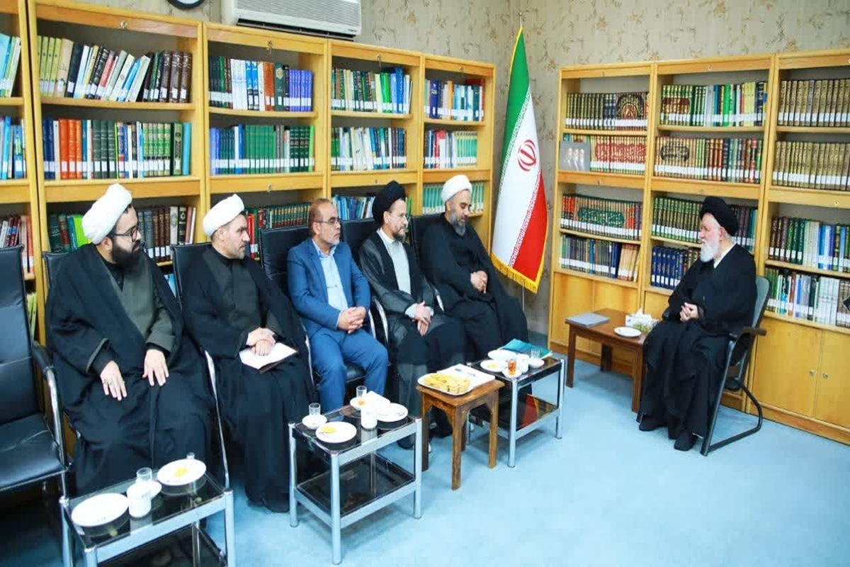 آیت الله علم الهدی: احیای هنر منبر، اولویت امروز تبلیغ دینی و حوزه‌های علمیه است | حوزه امروز بیش از هر زمان به خطیبان توانمند و تبلیغ اثرگذار نیاز دارد
