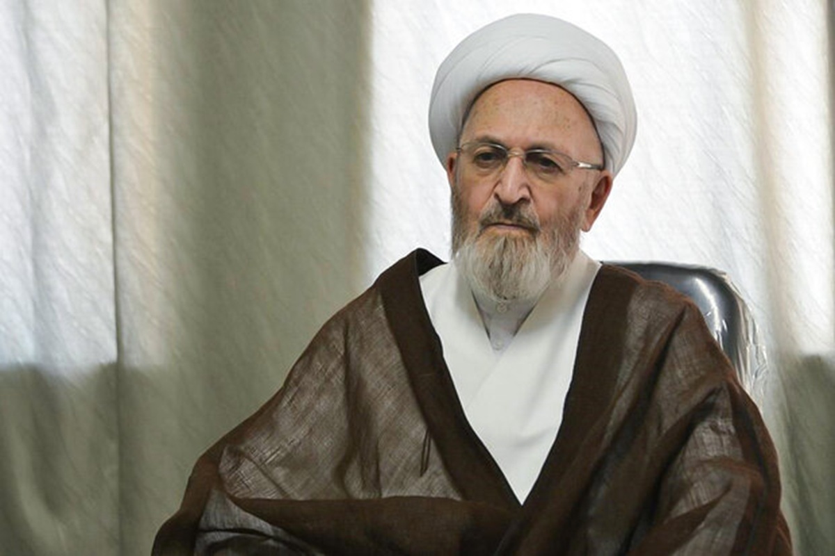 ویدئو |  آیت&zwnj;الله سبحانی: شهید آیت&zwnj;الله خامنه&zwnj;ای با خون خود درخت انقلاب را سیراب کرد