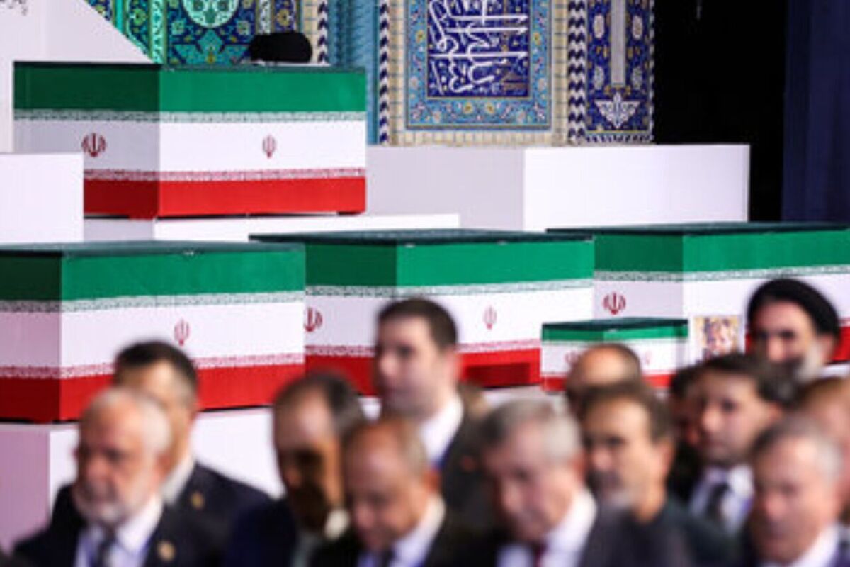 حضور هیئت‌های خارجی از پنج کشور برای مراسم تشییع پیکر رهبر شهید در مشهد