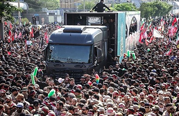 حماسه بدرقه | لحظه به لحظه با مراسم باشکوه تشییع پیکر رهبر شهید انقلاب در تهران (۱۵ تیر ۱۴۰۵) + عکس و فیلم