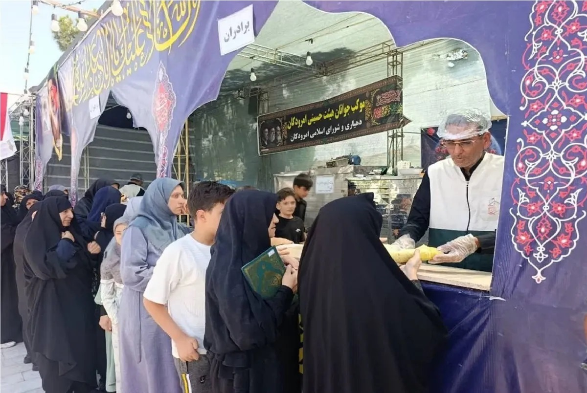 خدمت رسانی به زائران رهبر شهید در ۲۴ مجتمع میان‌راهی رضوی