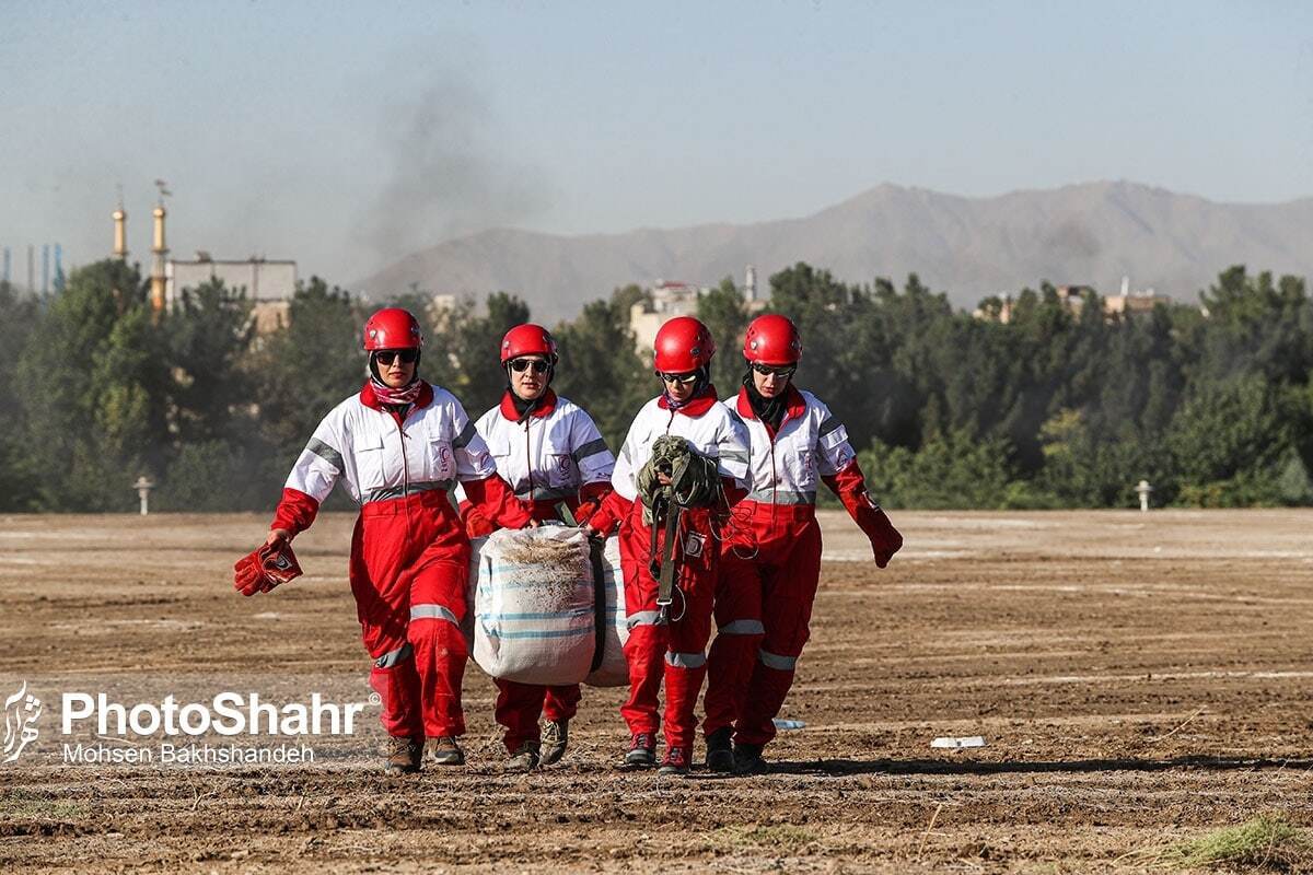 بسیج ۸ هزار نیروی هلال‌احمر برای خدمات‌رسانی در مراسم تشییع و تدفین رهبر شهید در مشهد